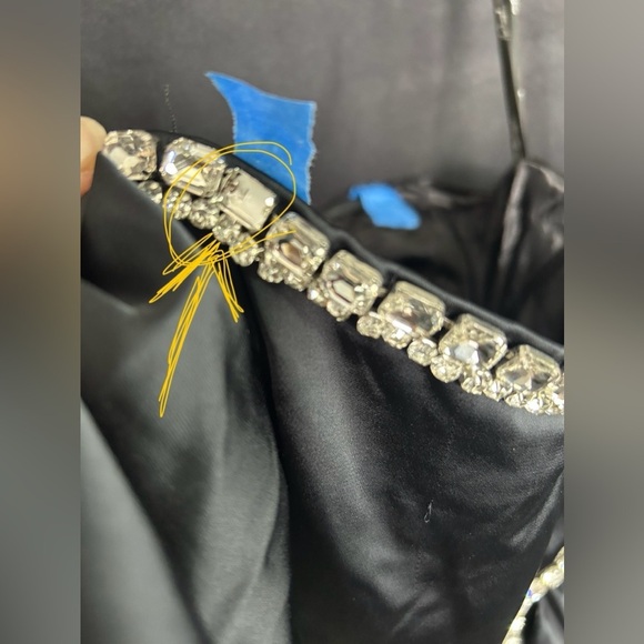 Mac Duggal 20688 Flawed NWT Black Beaded Top Puff Sleeve Dress - Picture 7 of 8